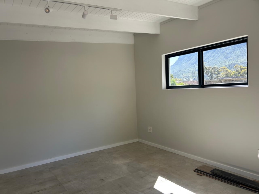 4 Bedroom Property for Sale in Hout Bay Western Cape